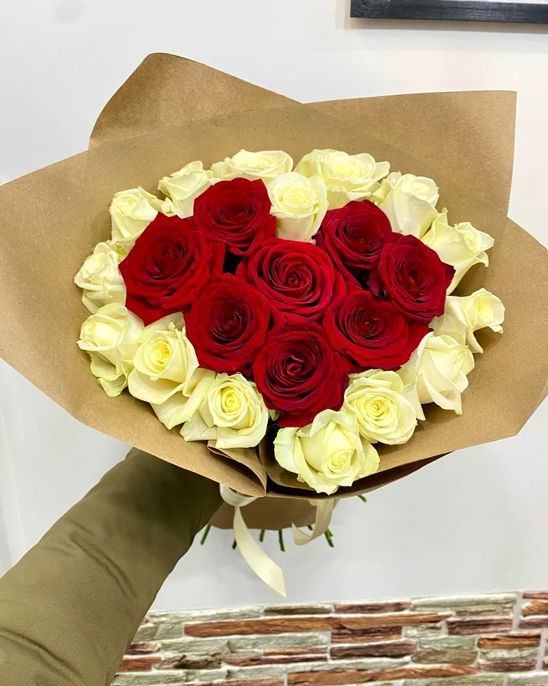 Букет, собранный флористами «Флора Мия»