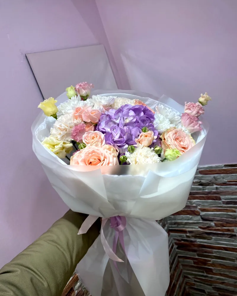 Букет, собранный флористами «Флора Мия»